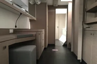 port cabin looking fwd